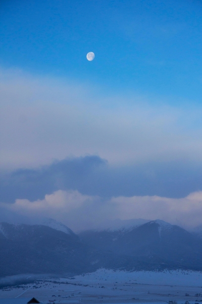 Snow-Mountain-Moon